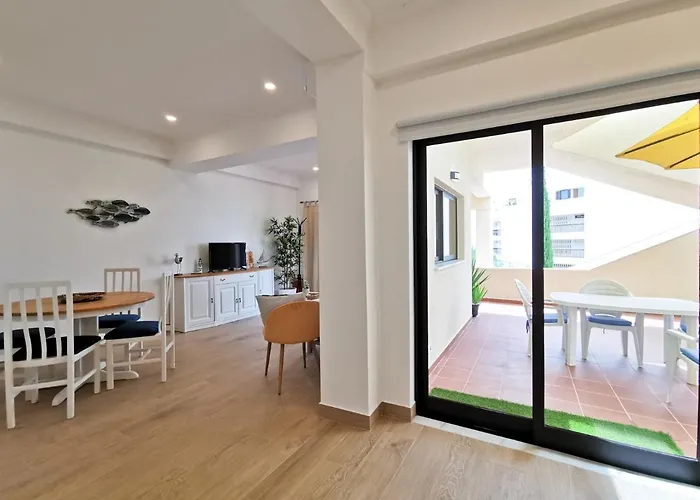 Lagos Sea View Apartment